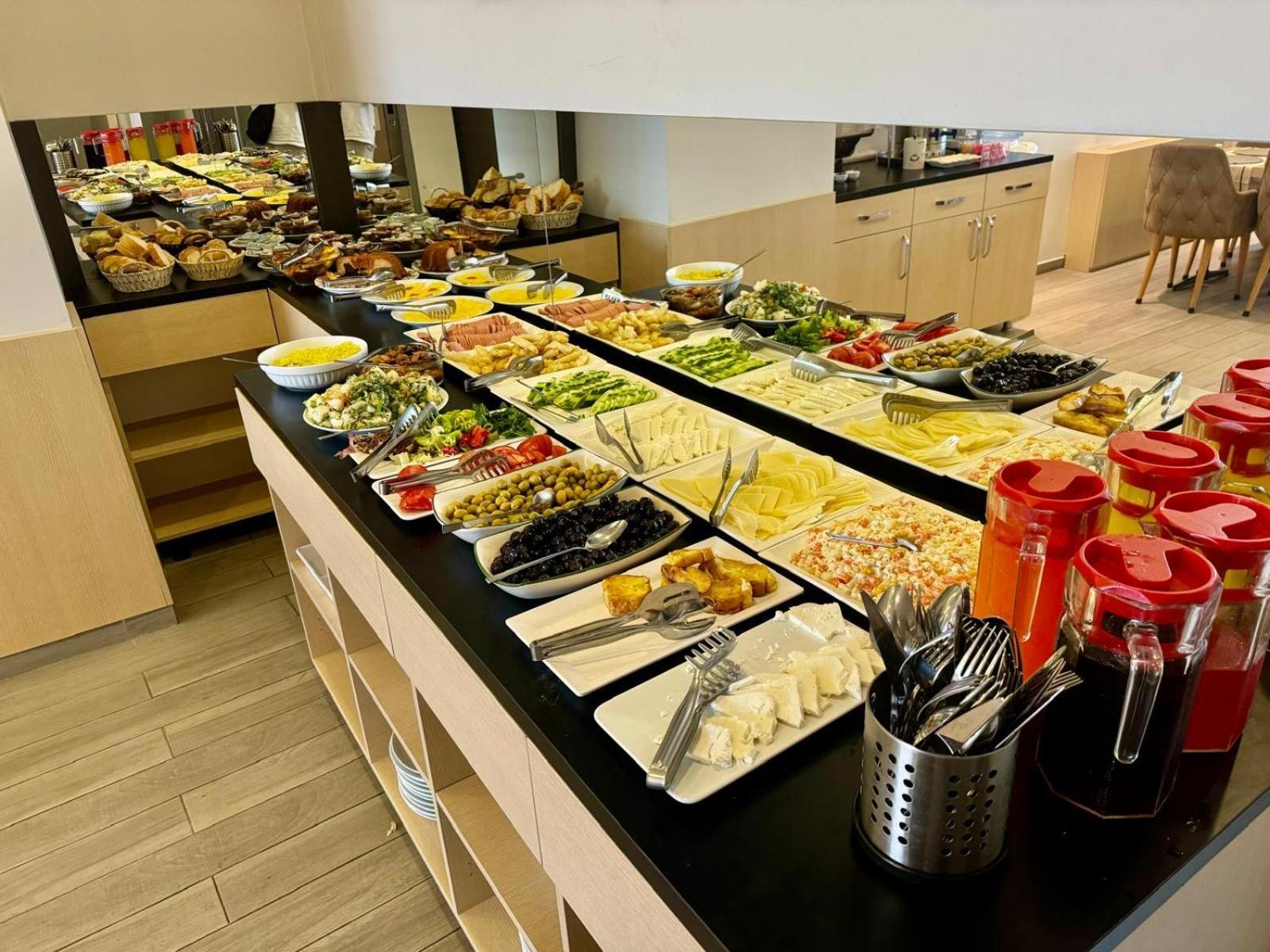 Hotel Aram Edessa