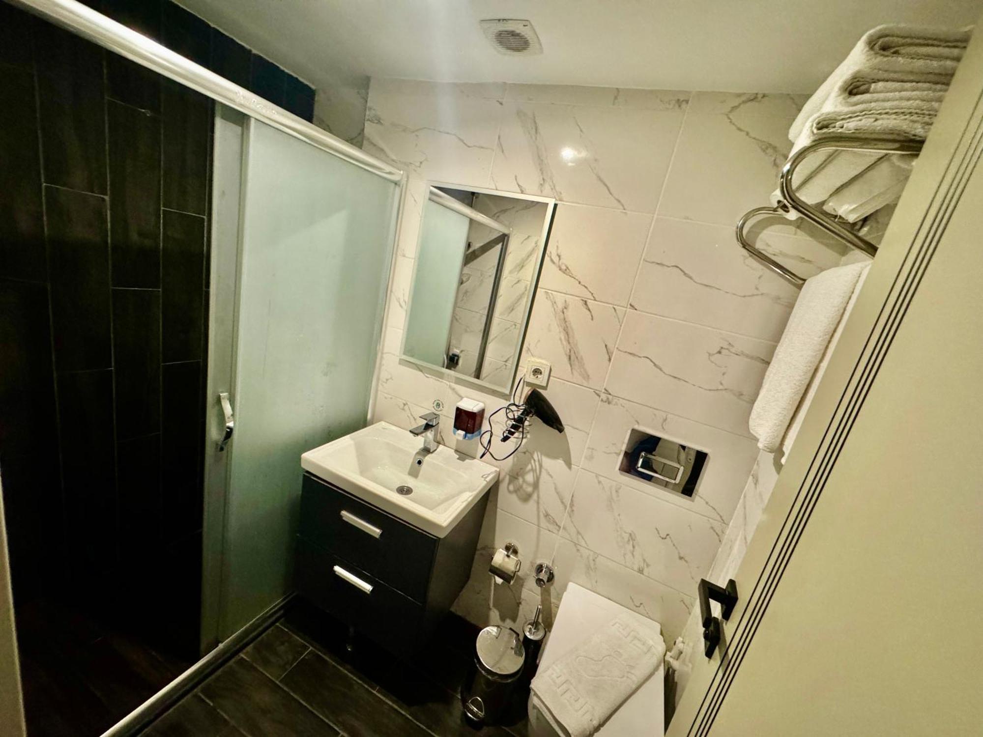 Aram Edessa Hotel Istanbul